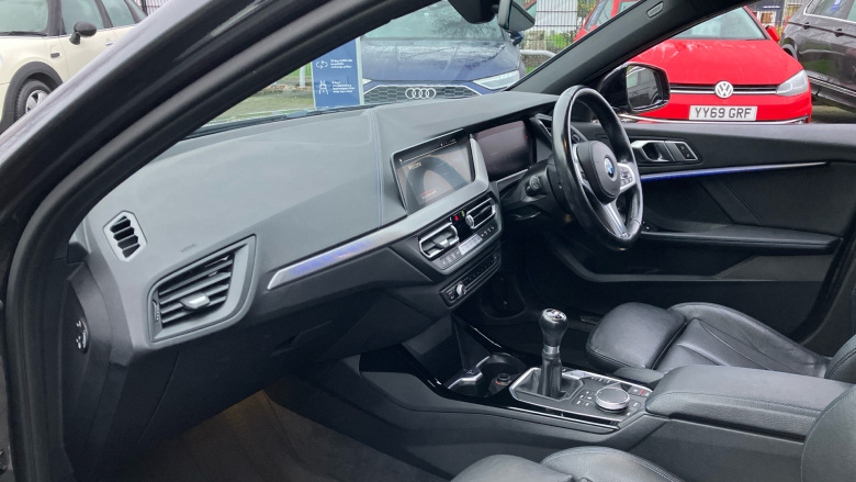 BMW 1 Series 118i [136] M Sport 5dr Petrol Hatchback